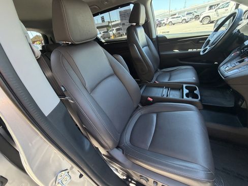 Used 2024 Honda Odyssey EX-L image 44