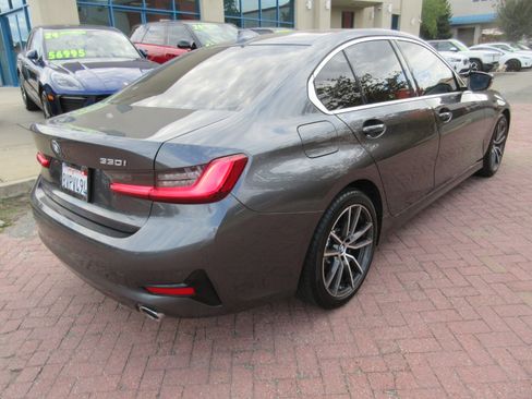 Used 2021 BMW 330i Sedan w/ Premium Package image 72