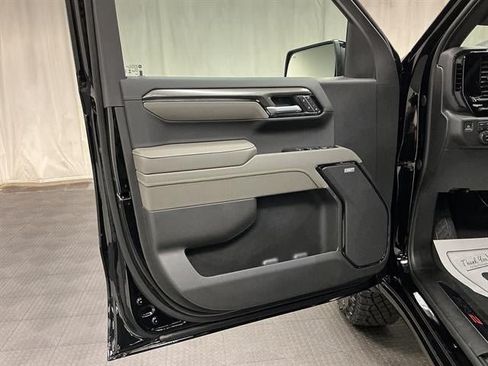 New 2026 Chevrolet Silverado 1500 ZR2 w/ ZR2 Bison Edition AWD/4WD image 23