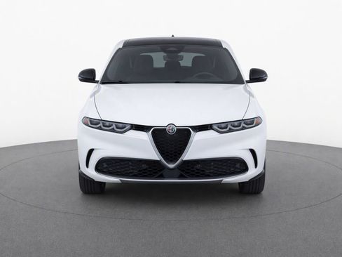 Used 2024 Alfa Romeo Tonale Ti AWD/4WD image 6