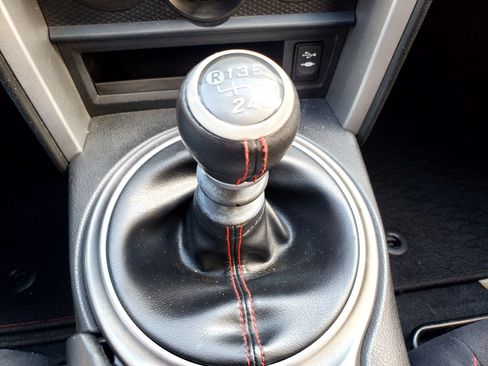 Used 2013 Scion FR-S RWD image 36