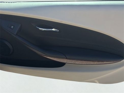 Used 2008 BMW 650i Convertible image 10