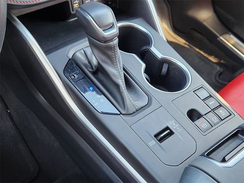 Used 2023 Toyota Highlander XSE image 20