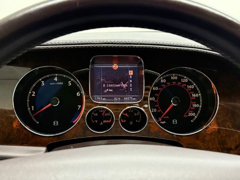 Used 2006 Bentley Flying Spur Flying Spur image 36