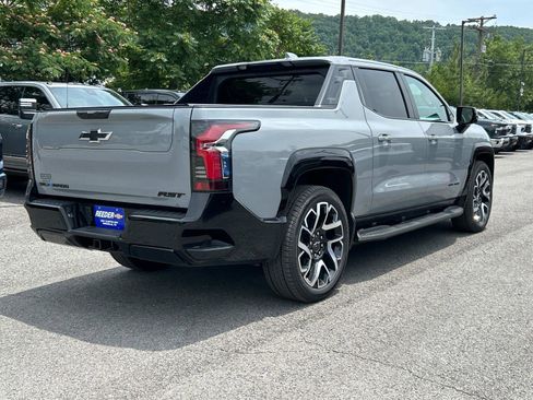 New 2025 Chevrolet Silverado EV RST image 3