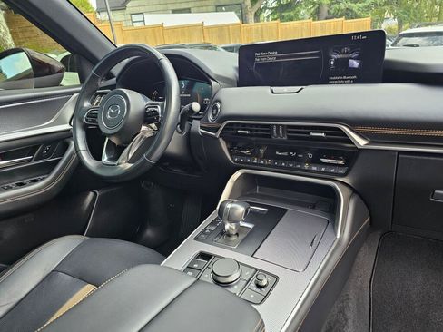 Certified 2024 MAZDA CX-90 3.3 Turbo w/ Premium Plus Pkg AWD/4WD image 12