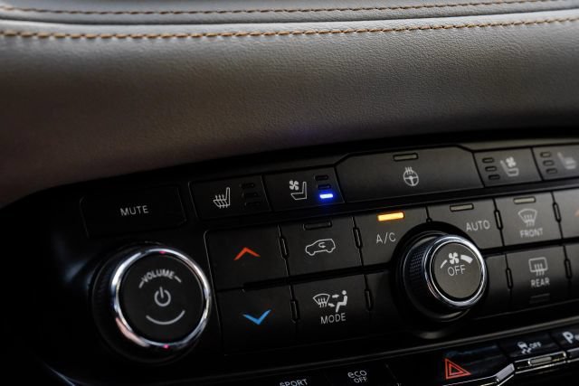 Used 2022 Dodge Durango R/T RWD image 29