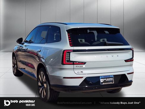 Used 2025 Volvo EX90 Ultra image 27