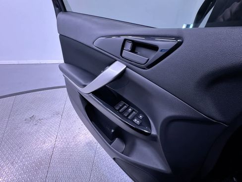 Used 2024 Mitsubishi Eclipse Cross LE AWD/4WD image 31