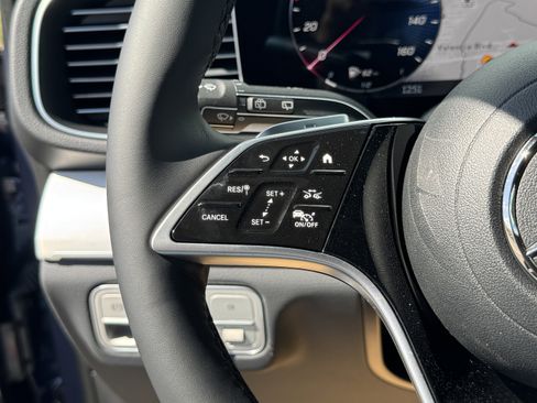 New 2026 Mercedes-Benz GLE 450 4MATIC image 22