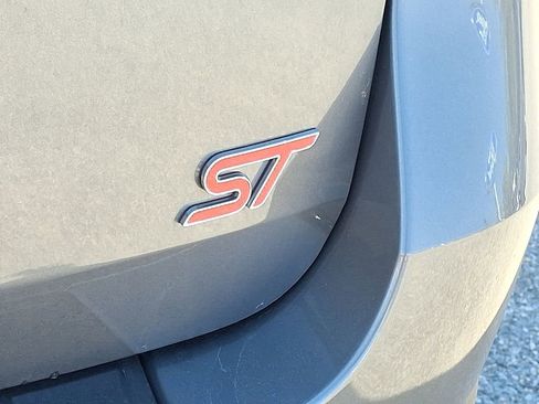 New 2026 Ford Explorer ST w/ Sun And Sound Package image 14