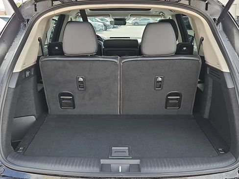 New 2026 Acura MDX w/ Technology Package FWD image 11