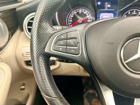 Used 2017 Mercedes-Benz C 300 4MATIC Sedan image 11