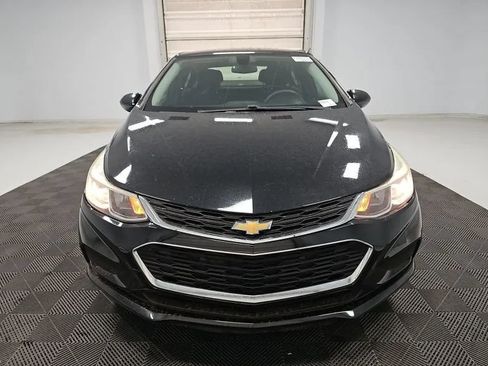 Used 2016 Chevrolet Cruze LS FWD image 3