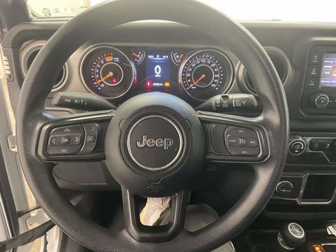 Used 2021 Jeep Wrangler Unlimited Sport image 20