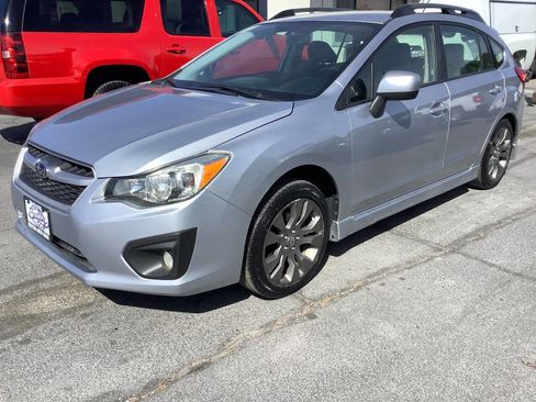 Used 2012 Subaru Impreza 2.0i Sport Premium image 17