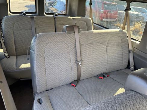 Used 2020 Chevrolet Express 3500 LT w/ LT Preferred Equipment Group image 12