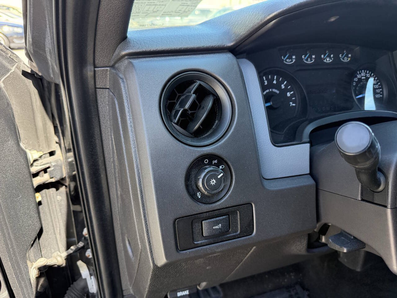 Used 2014 Ford F150 STX w/ Equipment Group 201A Mid AWD/4WD image 11