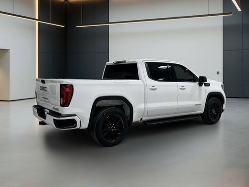 Used 2022 GMC Sierra 1500 Elevation RWD image 5