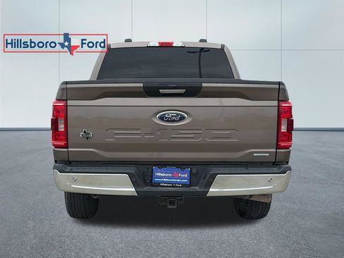 Used 2021 Ford F150 XLT w/ Equipment Group 301A Mid RWD image 8