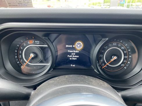 New 2025 Jeep Wrangler Sahara w/ Safety Group image 27