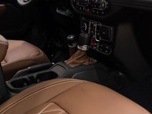 Used 2025 Jeep Gladiator Rubicon w/ Safety Group image 67