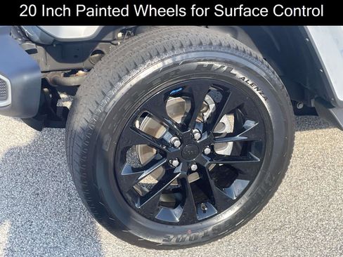 Used 2022 Jeep Wrangler Unlimited Sahara w/ Cold Weather Group image 20