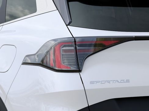 New 2026 Kia Sportage EX w/ EX Panorama Roof Package FWD image 11