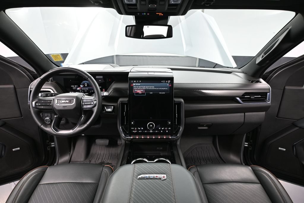 Used 2025 GMC Yukon AT4 AWD/4WD image 22