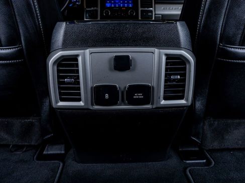 Used 2021 Ford F250 Lariat w/ Lariat Ultimate Package AWD/4WD image 31