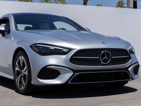 Used 2024 Mercedes-Benz CLE 300 4MATIC Coupe image 3