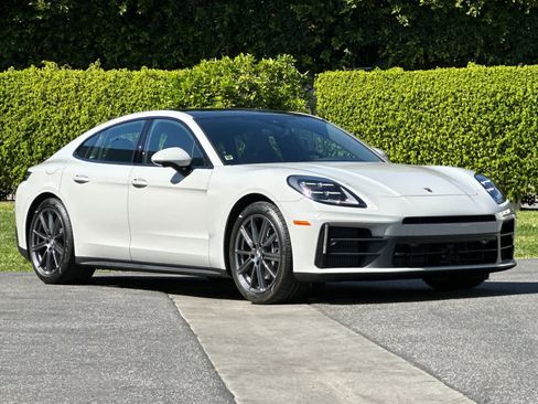 New 2026 Porsche Panamera image 10