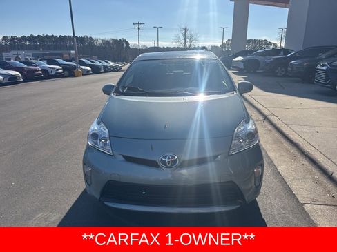 Used 2015 Toyota Prius Two image 1