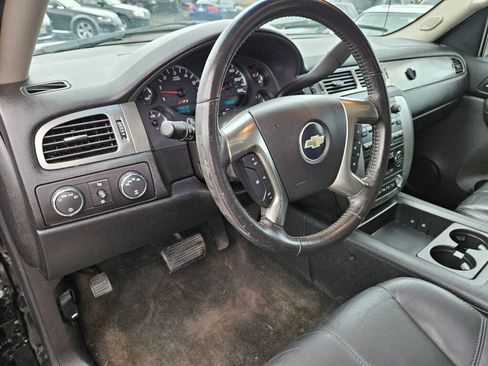 Used 2007 Chevrolet Avalanche LT w/ LT Preferred Equipment Group AWD/4WD image 16