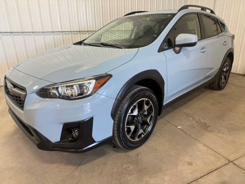 Used 2020 Subaru Crosstrek 2.0i Premium w/ Moonroof Package 2 AWD/4WD image 6