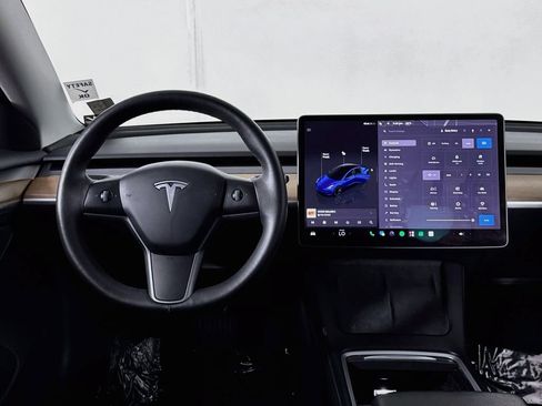 Used 2023 Tesla Model 3 Standard Range RWD image 11