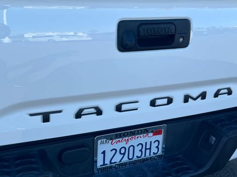 Used 2021 Toyota Tacoma SR w/ SR Convenience Package RWD image 21