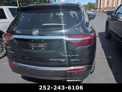 Used 2018 Buick Enclave Avenir w/ Avenir Technology Package FWD image 7