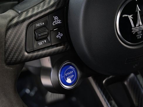 Used 2023 Maserati MC20 Coupe RWD image 29