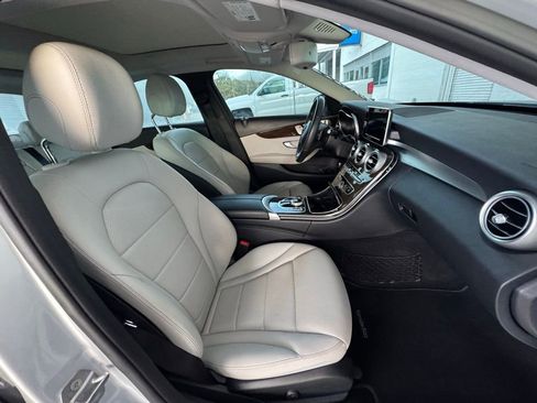Used 2018 Mercedes-Benz C 300 Sedan image 15