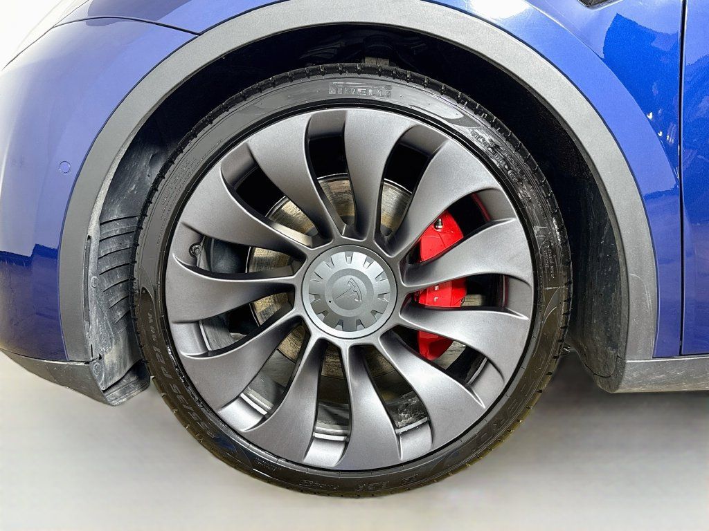 Used 2021 Tesla Model Y Performance AWD/4WD image 30