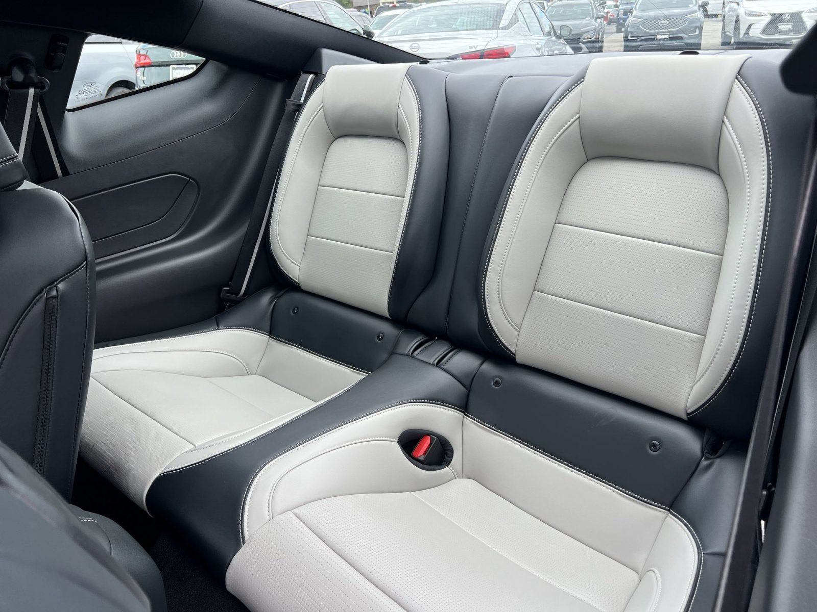 Used 2025 Ford Mustang GT Premium RWD image 23