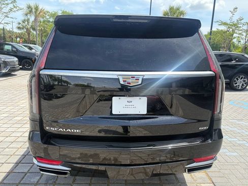 Used 2021 Cadillac Escalade Premium Luxury Platinum AWD/4WD image 7