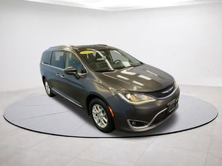 Certified 2020 Chrysler Pacifica Touring-L video 1