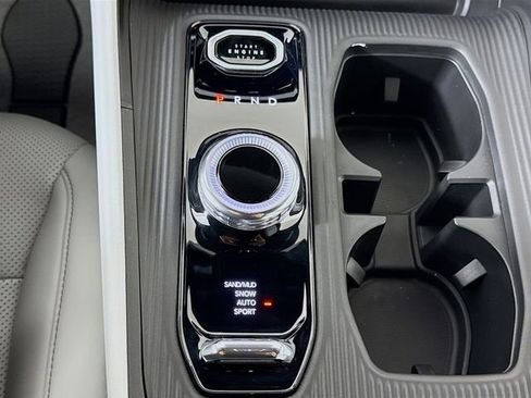 New 2026 Jeep Cherokee Limited AWD/4WD image 16
