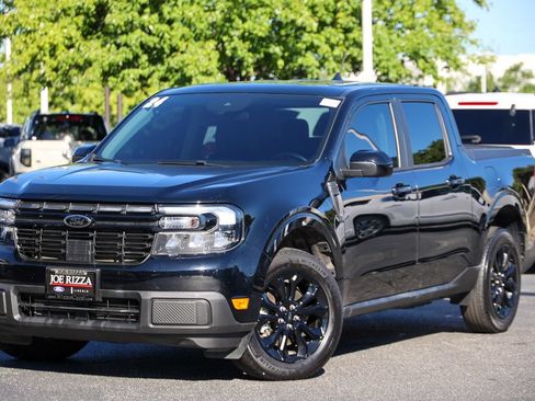 Used 2024 Ford Maverick Lariat w/ Black Appearance Package AWD/4WD image 17