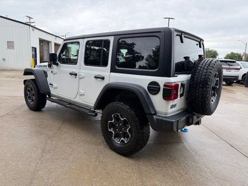 Used 2022 Jeep Wrangler Unlimited Rubicon 4xe w/ Cold Weather Group AWD/4WD image 27
