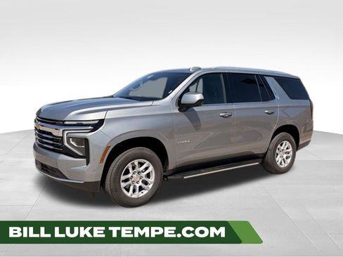 Used 2025 Chevrolet Tahoe LT AWD/4WD image 1