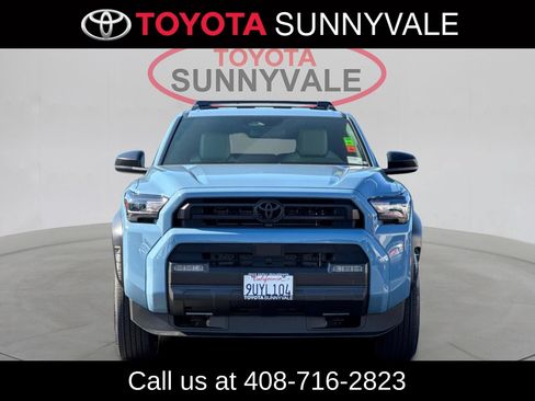 Used 2025 Toyota 4Runner SR5 RWD image 12