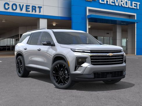 New 2026 Chevrolet Traverse LT image 7